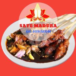 Sate Ayam Sate Kambing ( Campur )   Lontong