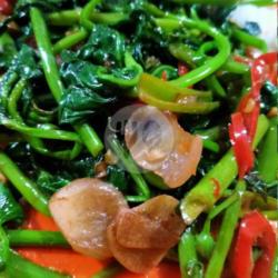 Sayur Tumis Kangkung Pedes / Manis