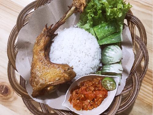 Daftar Harga Menu Delivery MAKAN LALAPAN SAMBEL, Jakarta Terbaru 2024 ...