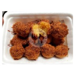 Bola Bola Ubi Crispy Toping Gula Palem