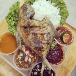 Nasi Timbel Bawal Goreng