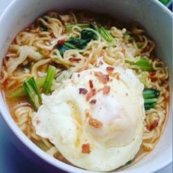 Mie Kuah Telor Karupuk Jangek Lado Merah