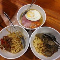 3porsi Indomie Telor Goreng