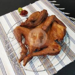 Ayam Asap Utuh (pejantan)