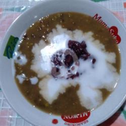 Bubur Kacang Hijau Campur Ketan