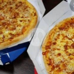 Pizza Kombinasi/pizza Keju