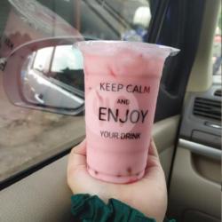 Mikult Strawberry Boba Medium (14 Oz)