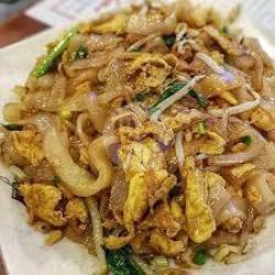 Kwetiaw Goreng Telor