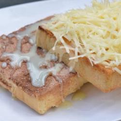 Roti Bakar Dancow Keju Susu ( Box Thinwall )