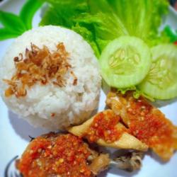 Nasi Ayam Penyet