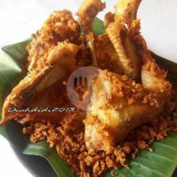 Ayam Goreng Pejantan Dada