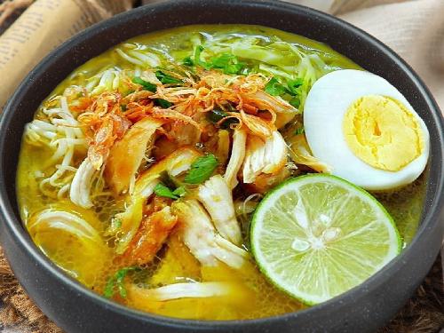 Soto Ayam Daging Khas Surabaya, Denpasar Timur