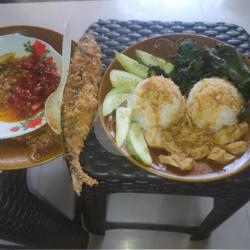 Nasi Padang Gembung Kembung Goreng Serundeng Sayur Sambal Kuah Halal