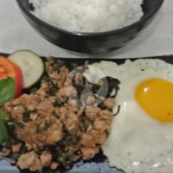 Thai Basil Chicken