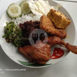 Ayam Peyet Sambel Ijo Nasi Tahu Tenpe Bumbu Hitam Madura