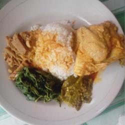 Nasi Ayam Gulai Dada