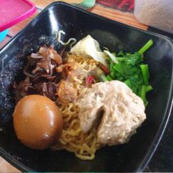 Mie Ayam Jamur Komplit