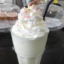 Vanilla Milk Shake Regular