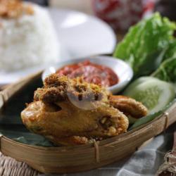 Ayam Goreng Sereh Meister
