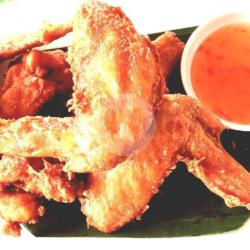 Chicken Wings Dengan Saus Bangkok