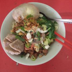 Mie Ayam Yamin Bakso Urat   Bakso Telor