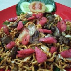 Mie Goreng Kumplit