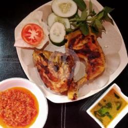 Ayam Bakar Bumbu Woku
