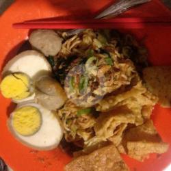 Mie Pangsit Bakso   Telor