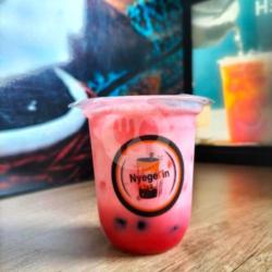 Korean Strawberry Milk