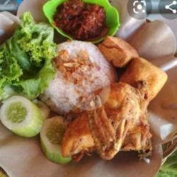 Pecal Ayam Sambal Geprek   Teh Es