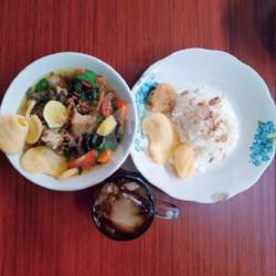 Nasi Sop Daging   Teh Manis Dingin / Panas