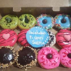 Donat Ultah Isi 12