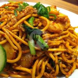 Mie Lambok Tampa Telor