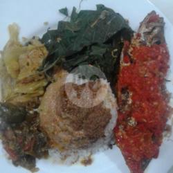 Nasi Ikan Goreng Balado