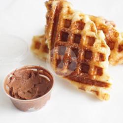 Croffle Chocolate Cream