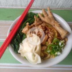 Mie Ayam Pangsit Rebus    Ceker