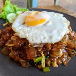 Kwetiau Goreng Pedas   Topping Telur