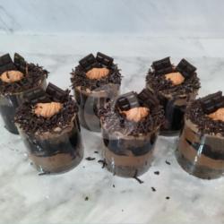 Mousse Coklat (bulat)