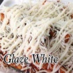 Pisang Keju Glaze White