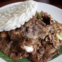 Nasi Rujak Cingur.