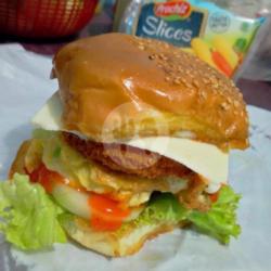 Burger Royal Chicken Cheese