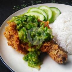 Ayam Geprek Sambel Ijo Sayap