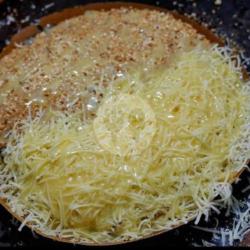 Martabak Keju Kacang Susu