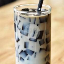 Es White Coffe Cincau