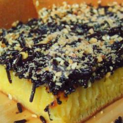 Martabak Kacang Coklat Wijen