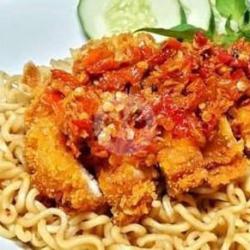 Mie Goreng Geprek Chicken Katsu/chicken Nugget