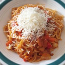 Spaghetti Sosis Bolognese