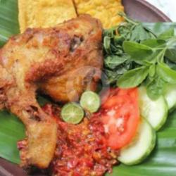 Paket Nasi Ayam Tempong Es Teh