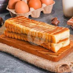 Roti Bakar Cream Coklat   Keju   Kacang