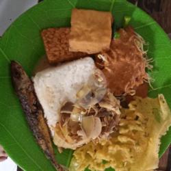 Sego Pecel Layang